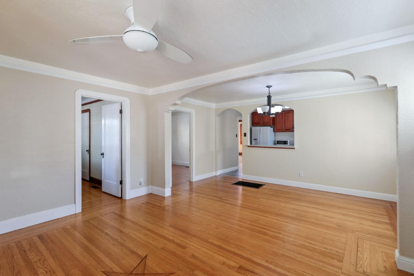 Detail Gallery Image 13 of 36 For 517 Dolores Ave, San Leandro,  CA 94577 - 3 Beds | 1 Baths