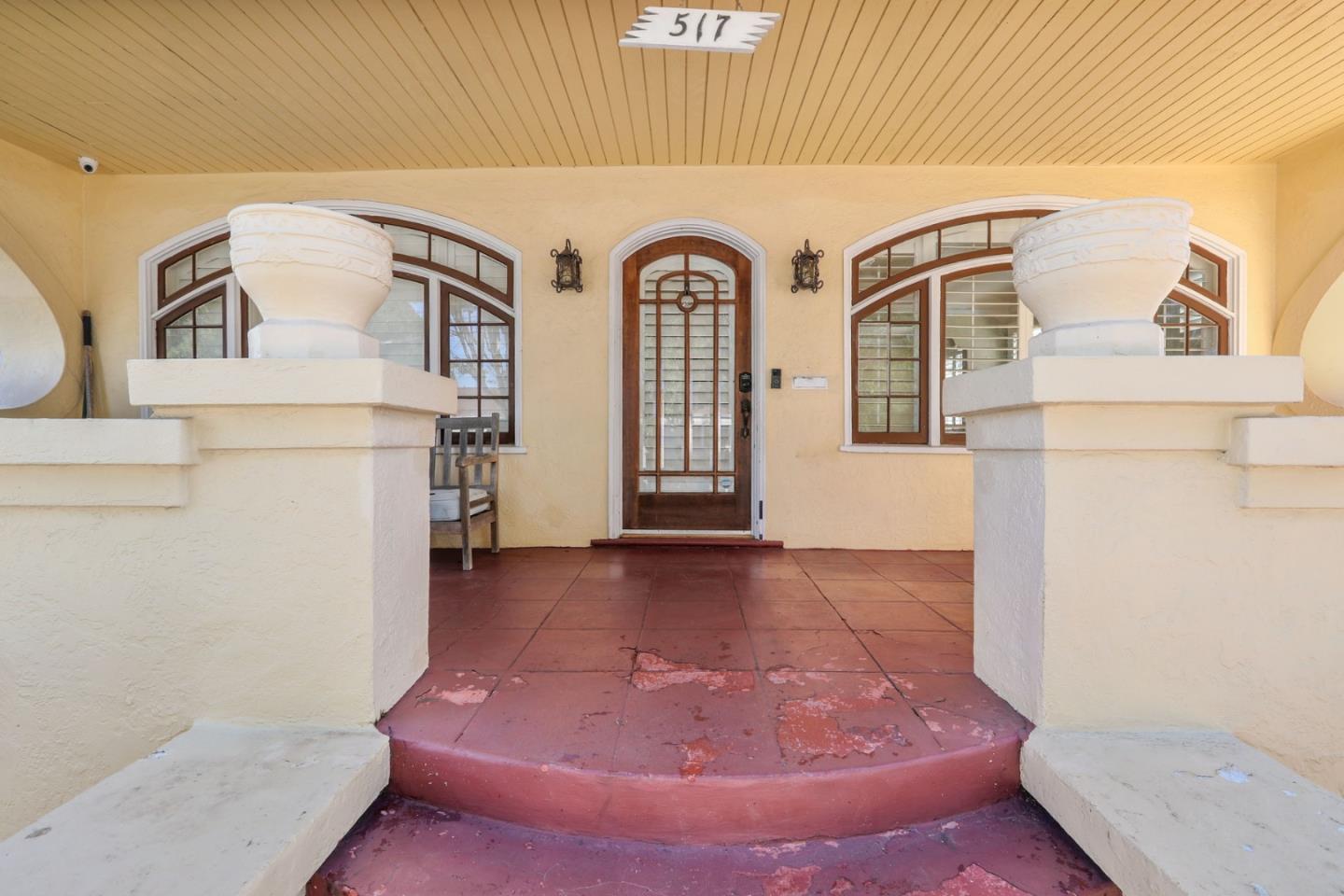 Detail Gallery Image 3 of 36 For 517 Dolores Ave, San Leandro,  CA 94577 - 3 Beds | 1 Baths