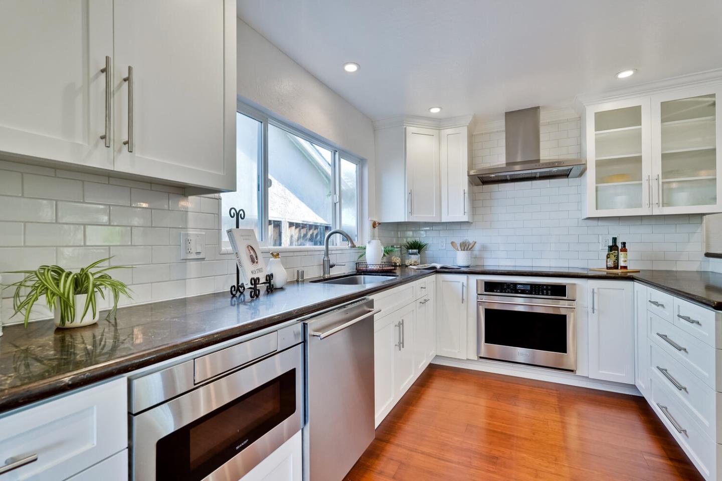 Detail Gallery Image 29 of 58 For 775 Fairlane Ave, Santa Clara,  CA 95051 - 3 Beds | 2 Baths