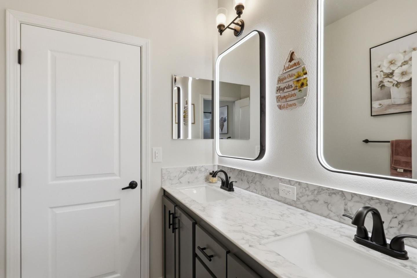 Detail Gallery Image 27 of 35 For 510 Saddlebrook #27,  San Jose,  CA 95136 - 4 Beds | 3 Baths