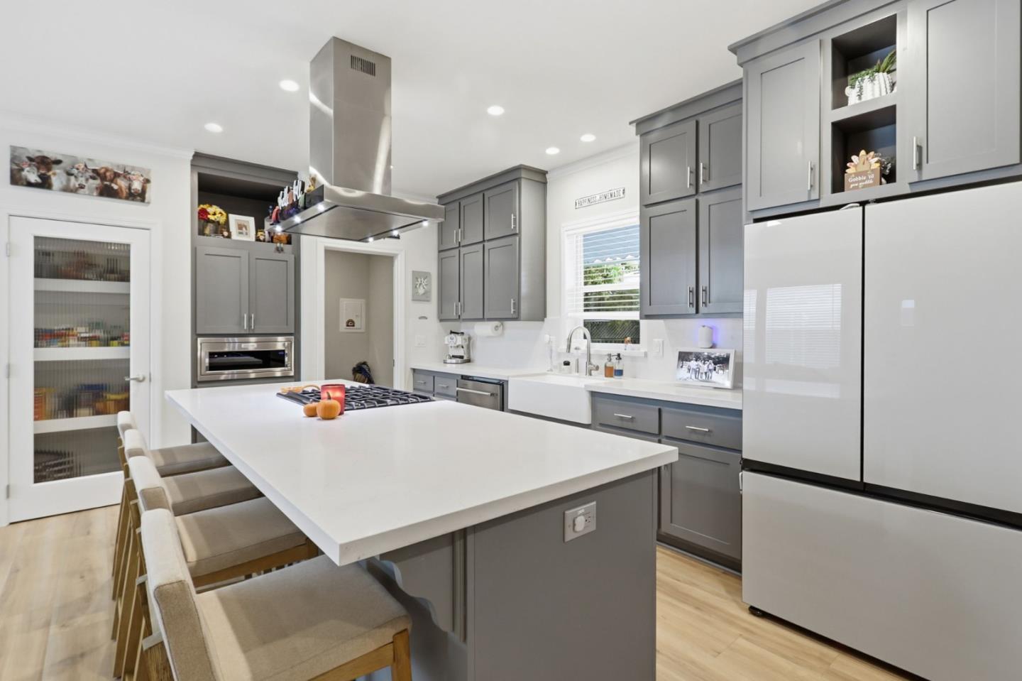 Detail Gallery Image 9 of 35 For 510 Saddlebrook #27,  San Jose,  CA 95136 - 4 Beds | 3 Baths