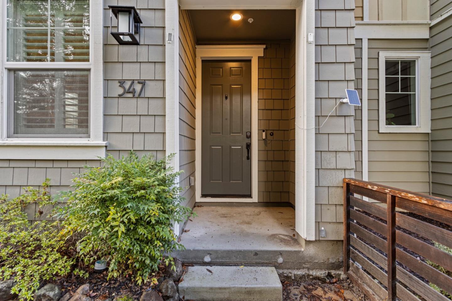 Detail Gallery Image 2 of 34 For 347 Skyforest Way, Scotts Valley,  CA 95066 - 4 Beds | 3/1 Baths