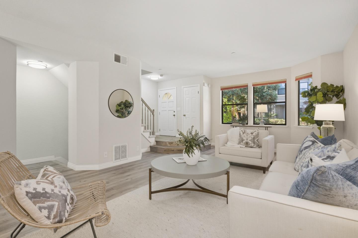 983 LA MESA TERRACE C, SUNNYVALE, CA 94086  Photo 4