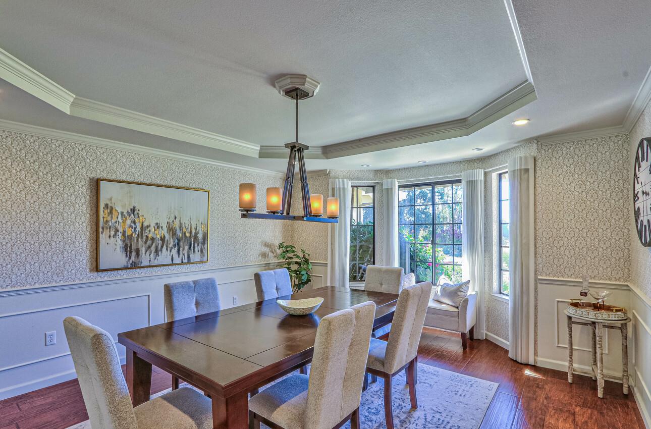 Detail Gallery Image 27 of 55 For 18422 Meadow Ridge Rd, Salinas,  CA 93907 - 4 Beds | 3 Baths