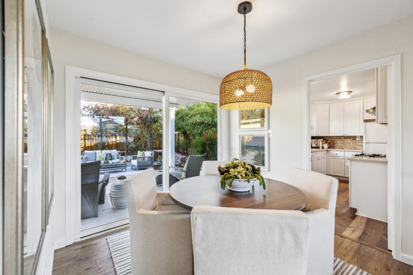 Detail Gallery Image 20 of 67 For 1708 Newbridge Ave, San Mateo,  CA 94401 - 2 Beds | 1 Baths