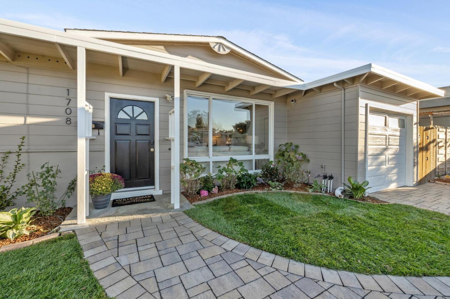 Detail Gallery Image 65 of 67 For 1708 Newbridge Ave, San Mateo,  CA 94401 - 2 Beds | 1 Baths