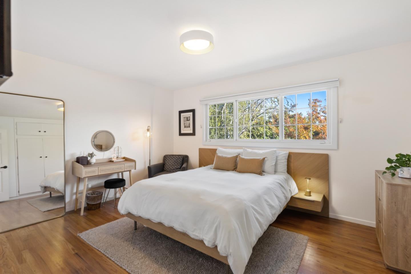 Detail Gallery Image 15 of 33 For 2504 Hastings Ave, Redwood City,  CA 94061 - 3 Beds | 1 Baths