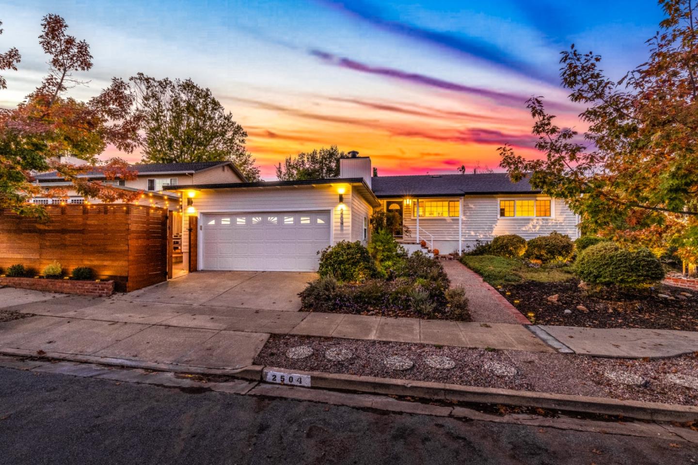 Detail Gallery Image 31 of 33 For 2504 Hastings Ave, Redwood City,  CA 94061 - 3 Beds | 1 Baths