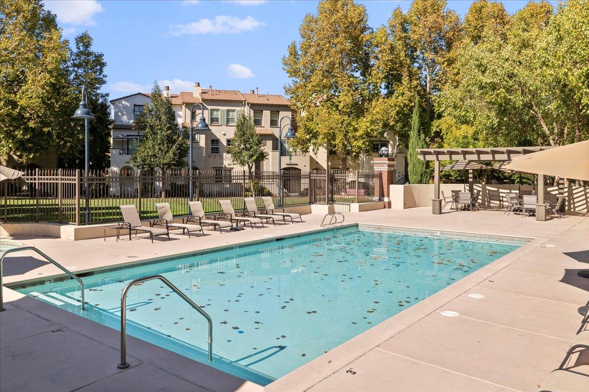 Detail Gallery Image 25 of 26 For 496 Kahlo St, Mountain View,  CA 94041 - 3 Beds | 3/1 Baths