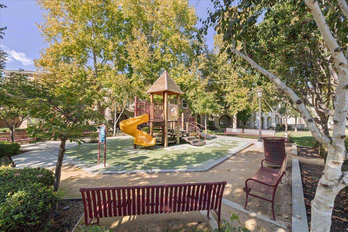 Detail Gallery Image 26 of 26 For 496 Kahlo St, Mountain View,  CA 94041 - 3 Beds | 3/1 Baths