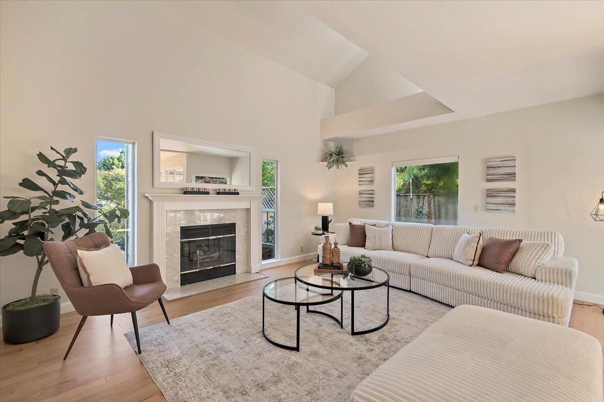 Detail Gallery Image 3 of 15 For 590 Ashton Ave, Palo Alto,  CA 94306 - 4 Beds | 2/1 Baths