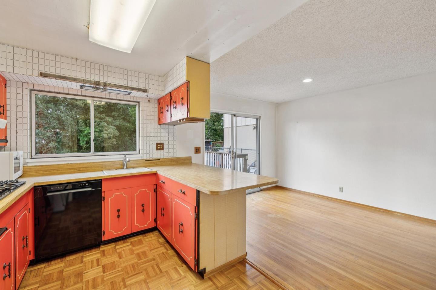 Detail Gallery Image 14 of 32 For 2651 Evergreen Dr, San Bruno,  CA 94066 - 3 Beds | 2 Baths