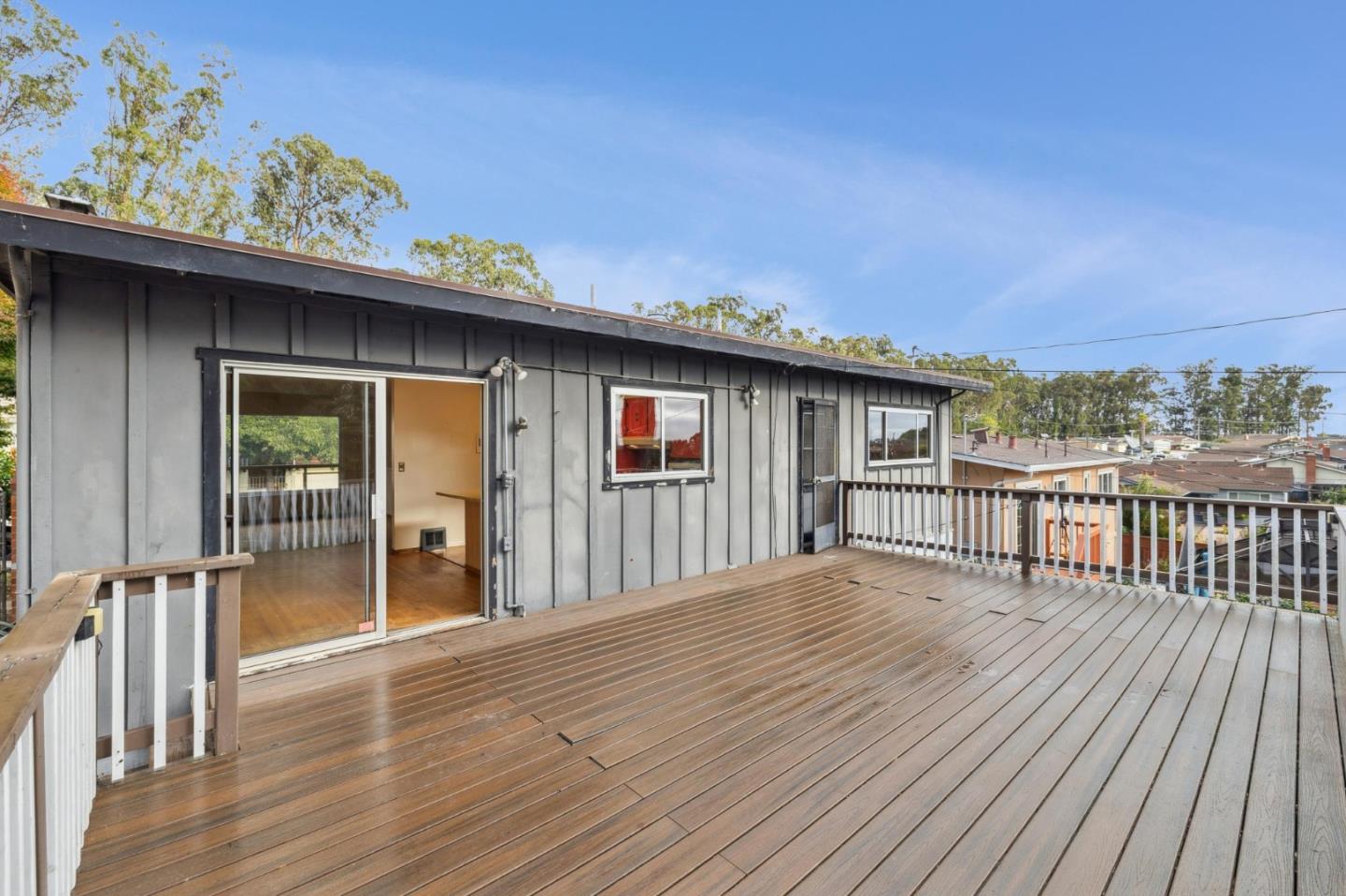 Detail Gallery Image 24 of 32 For 2651 Evergreen Dr, San Bruno,  CA 94066 - 3 Beds | 2 Baths