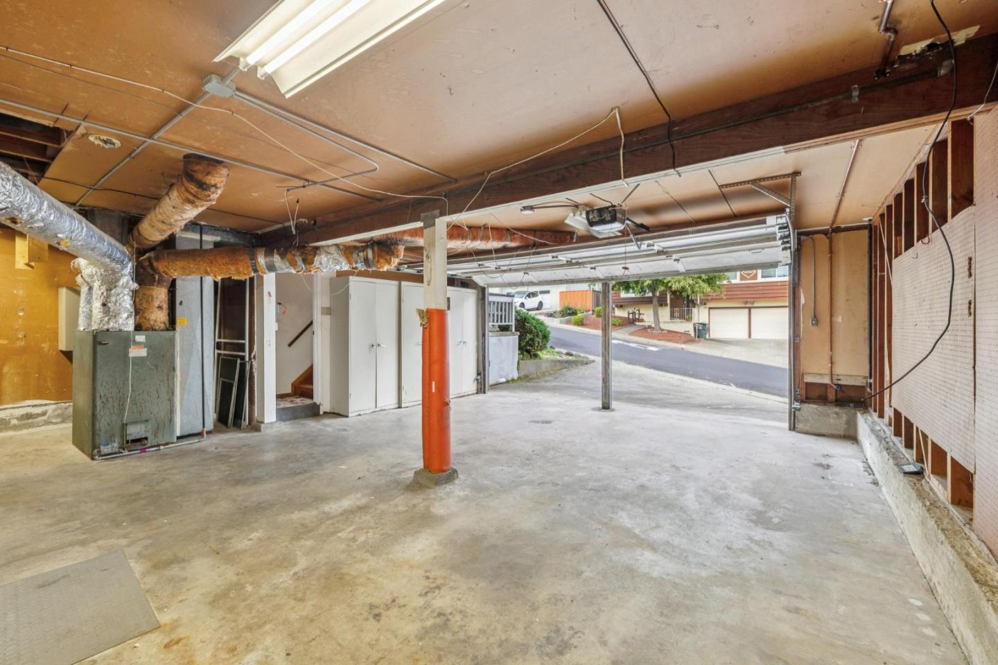 Detail Gallery Image 29 of 32 For 2651 Evergreen Dr, San Bruno,  CA 94066 - 3 Beds | 2 Baths