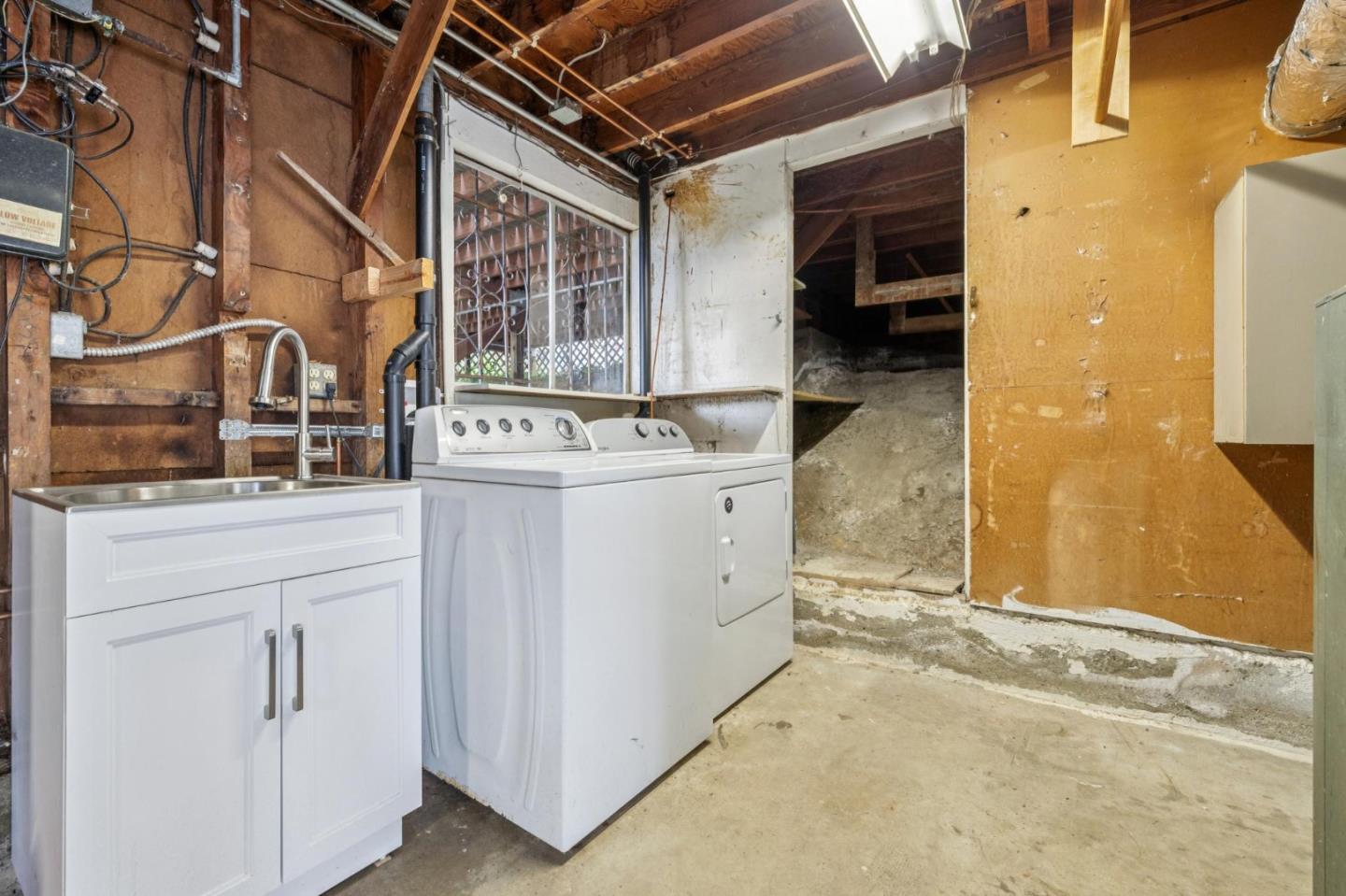 Detail Gallery Image 30 of 32 For 2651 Evergreen Dr, San Bruno,  CA 94066 - 3 Beds | 2 Baths