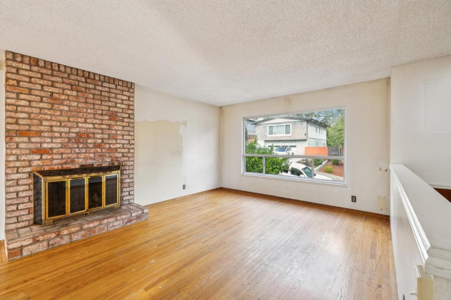 Detail Gallery Image 6 of 32 For 2651 Evergreen Dr, San Bruno,  CA 94066 - 3 Beds | 2 Baths