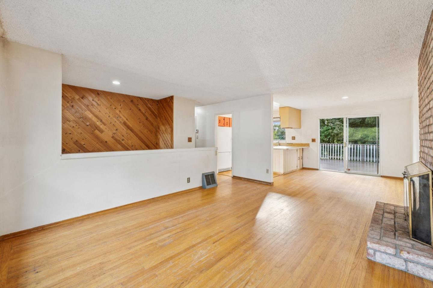 Detail Gallery Image 8 of 32 For 2651 Evergreen Dr, San Bruno,  CA 94066 - 3 Beds | 2 Baths