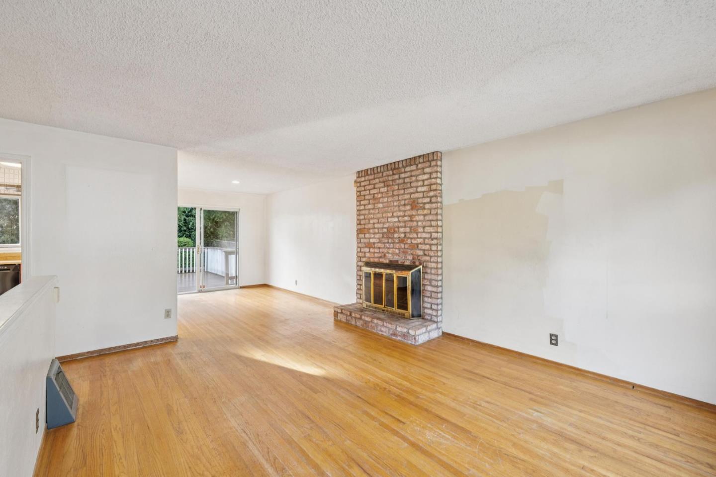 Detail Gallery Image 9 of 32 For 2651 Evergreen Dr, San Bruno,  CA 94066 - 3 Beds | 2 Baths