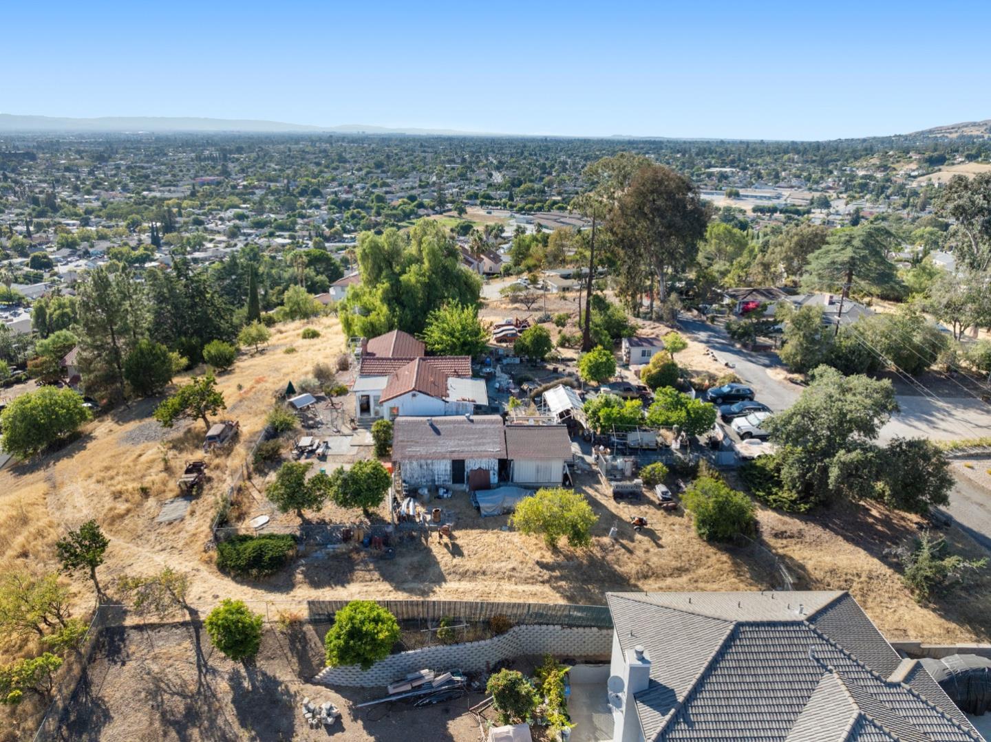 Detail Gallery Image 4 of 13 For 14847 Watters Dr, San Jose,  CA 95127 - 1 Beds | 1/1 Baths