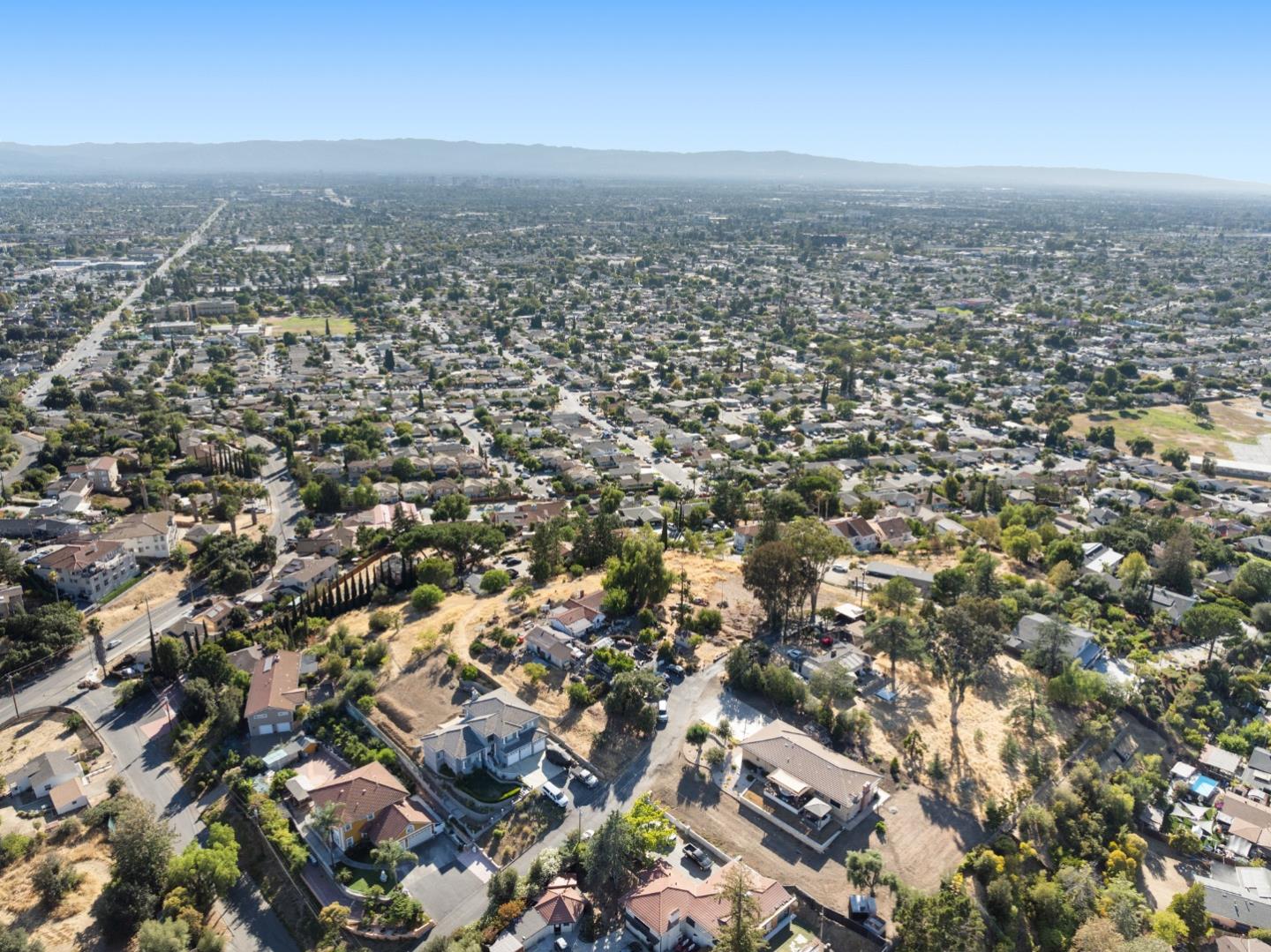 Detail Gallery Image 5 of 13 For 14847 Watters Dr, San Jose,  CA 95127 - 1 Beds | 1/1 Baths