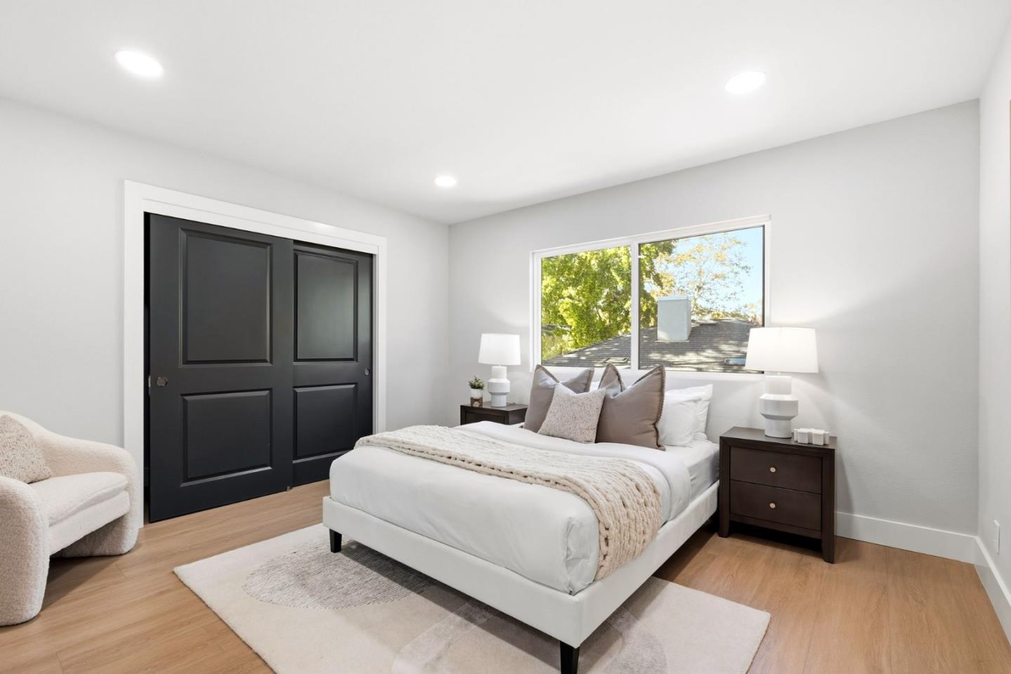 Detail Gallery Image 23 of 27 For 2474 Washington Ave, Redwood City,  CA 94061 - 4 Beds | 3/1 Baths