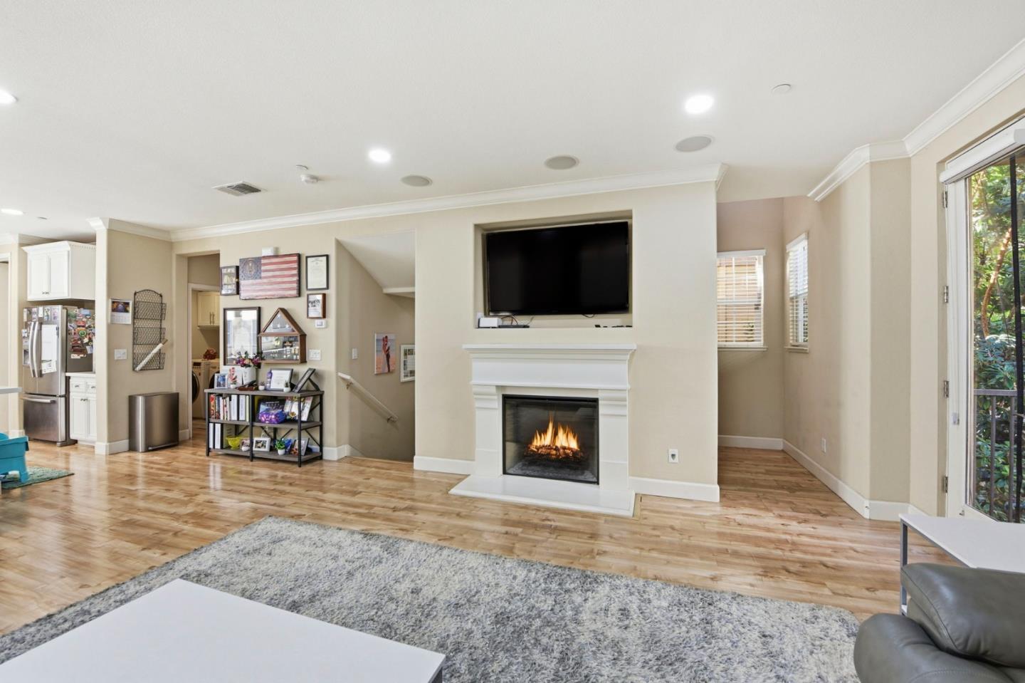 Detail Gallery Image 10 of 43 For 56 Regency Pl, Hayward,  CA 94544 - 4 Beds | 2/1 Baths