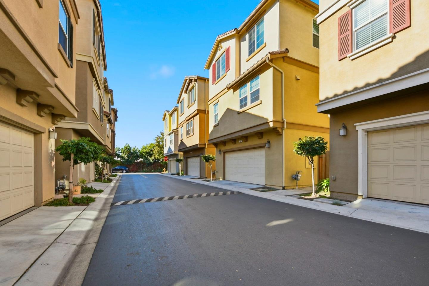 Detail Gallery Image 37 of 43 For 56 Regency Pl, Hayward,  CA 94544 - 4 Beds | 2/1 Baths