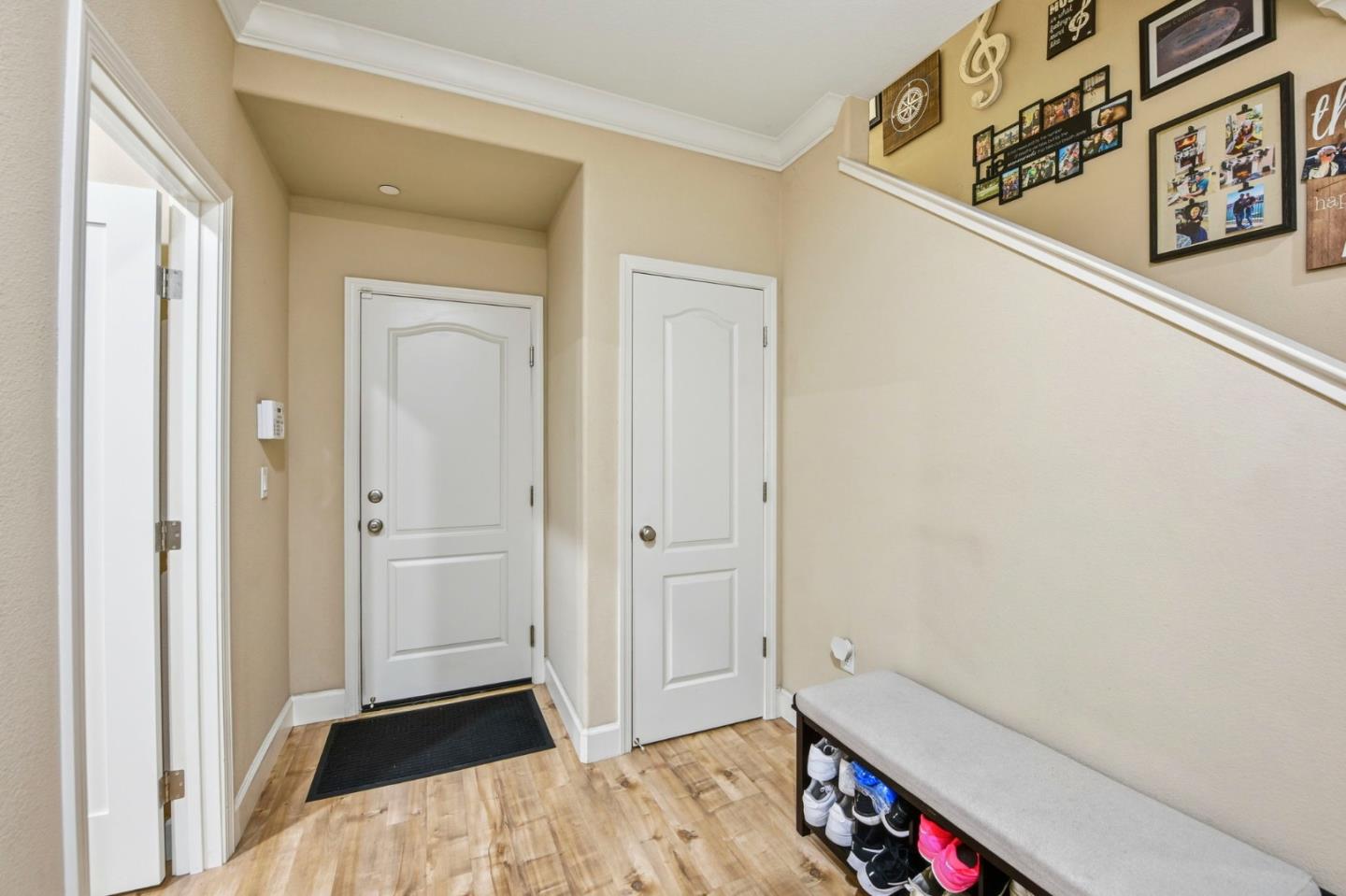 Detail Gallery Image 5 of 43 For 56 Regency Pl, Hayward,  CA 94544 - 4 Beds | 2/1 Baths