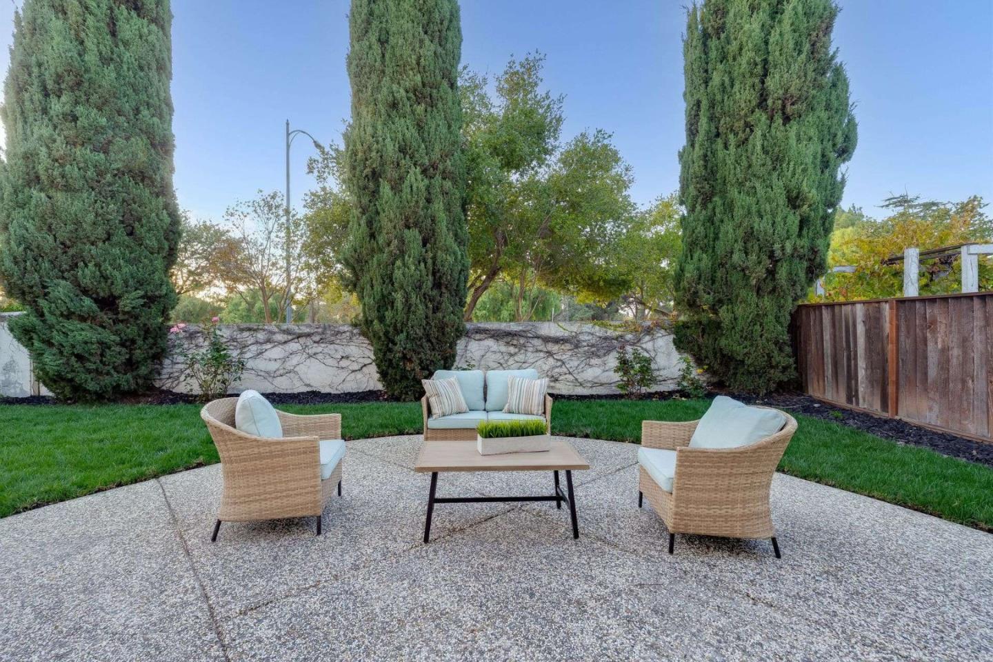 Detail Gallery Image 32 of 40 For 1296 Mayberry Ln, San Jose,  CA 95131 - 5 Beds | 3 Baths