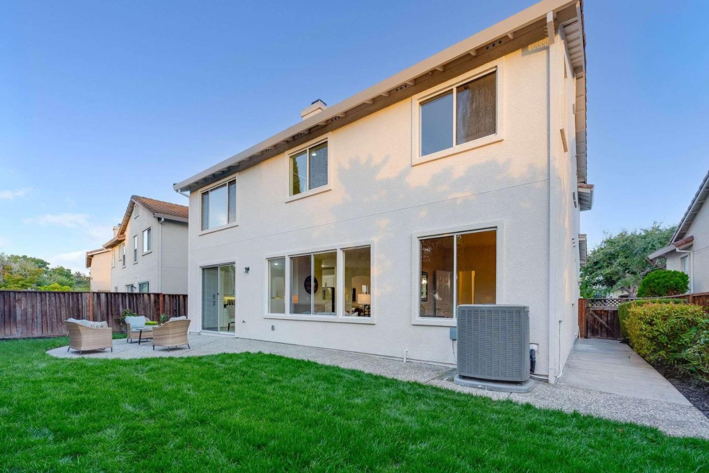 Detail Gallery Image 36 of 40 For 1296 Mayberry Ln, San Jose,  CA 95131 - 5 Beds | 3 Baths