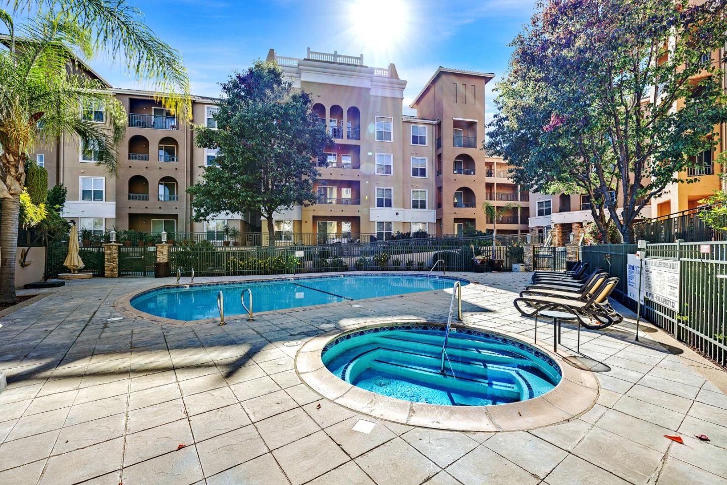 Detail Gallery Image 32 of 37 For 1445 Fruitdale Ave #126,  San Jose,  CA 95128 - 2 Beds | 2 Baths