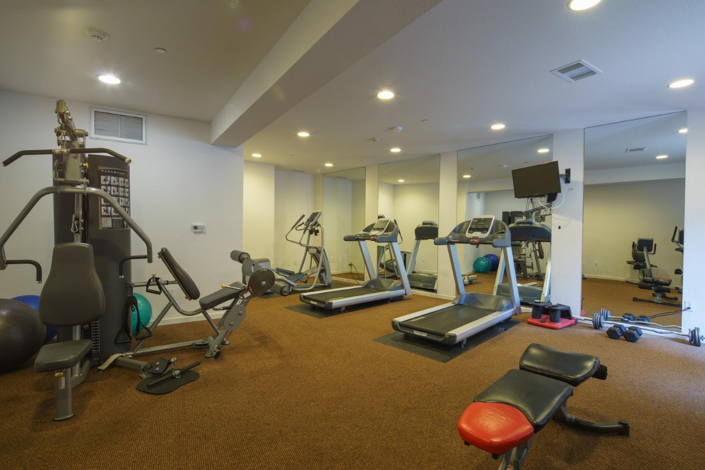 Detail Gallery Image 33 of 37 For 1445 Fruitdale Ave #126,  San Jose,  CA 95128 - 2 Beds | 2 Baths