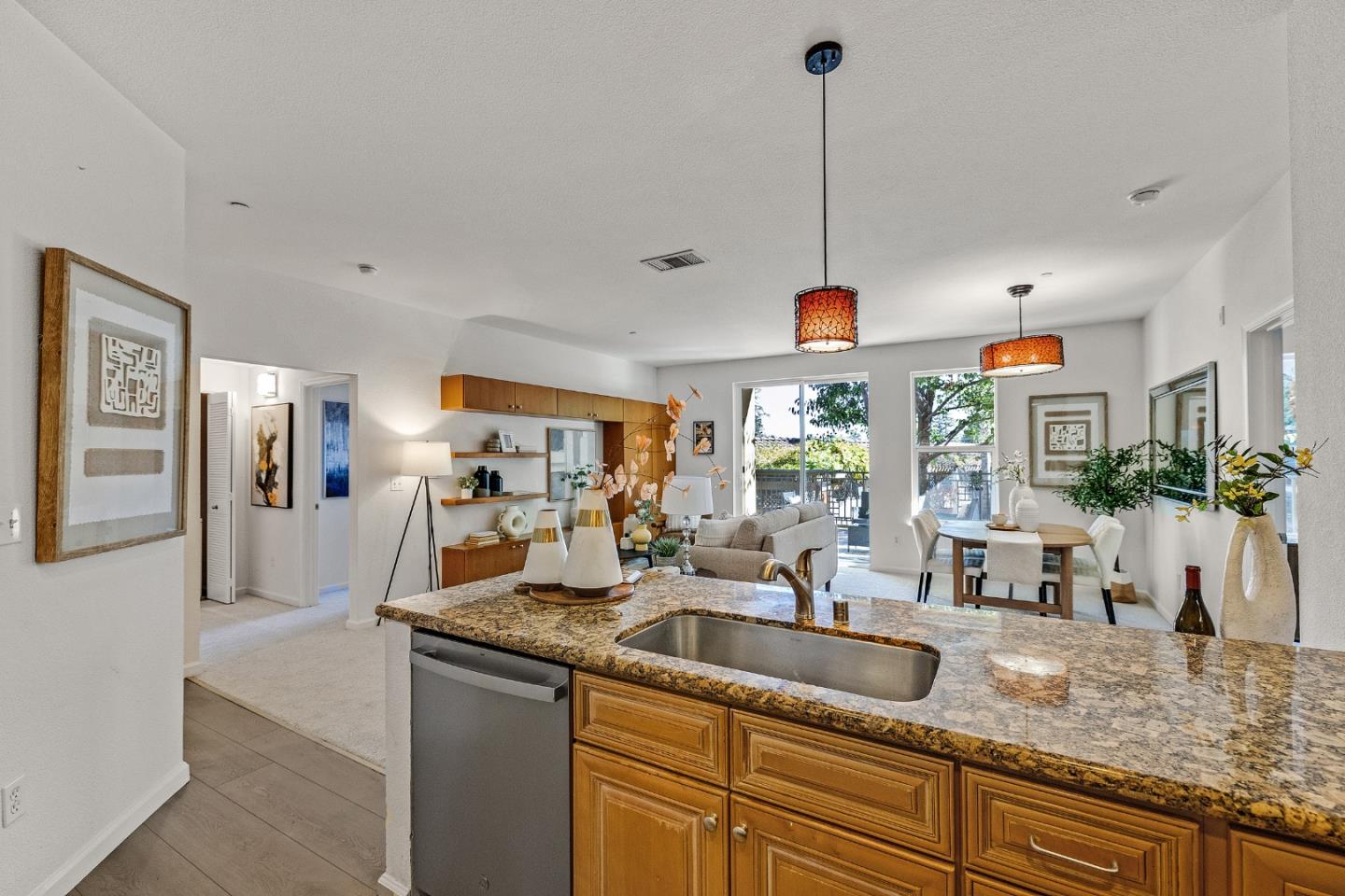 Detail Gallery Image 6 of 37 For 1445 Fruitdale Ave #126,  San Jose,  CA 95128 - 2 Beds | 2 Baths