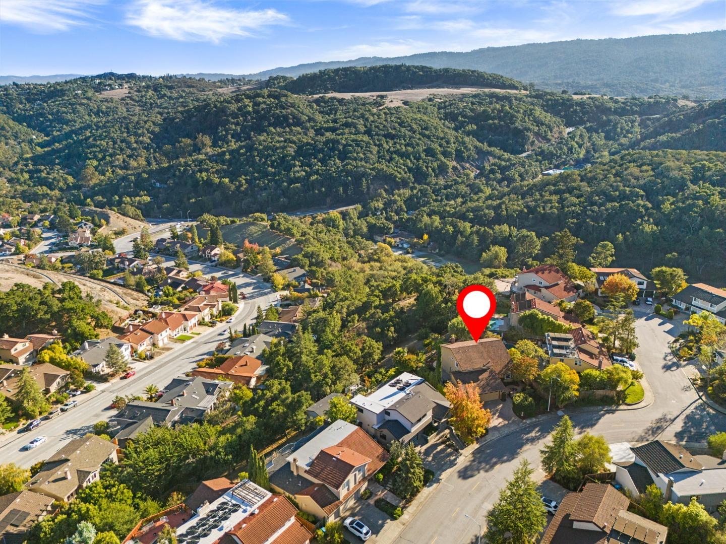 Detail Gallery Image 43 of 46 For 3470 La Mesa Dr, San Carlos,  CA 94070 - 6 Beds | 3 Baths