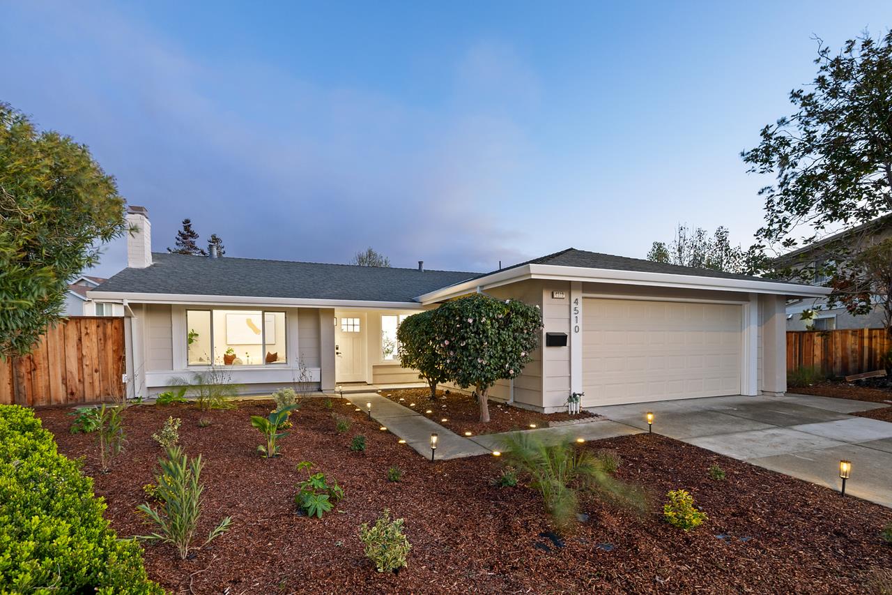 Front Image Thumbnail for ML82026277