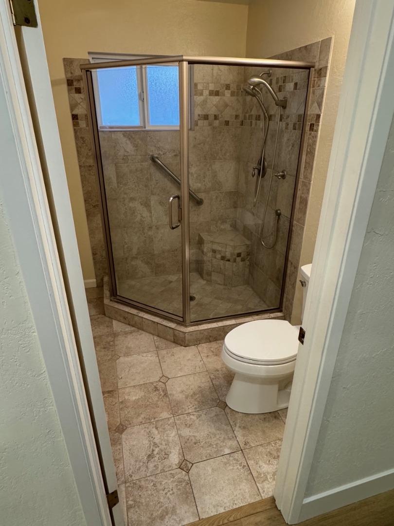 Detail Gallery Image 10 of 12 For 1543 Willowbrook Dr, San Jose,  CA 95118 - 4 Beds | 2/1 Baths