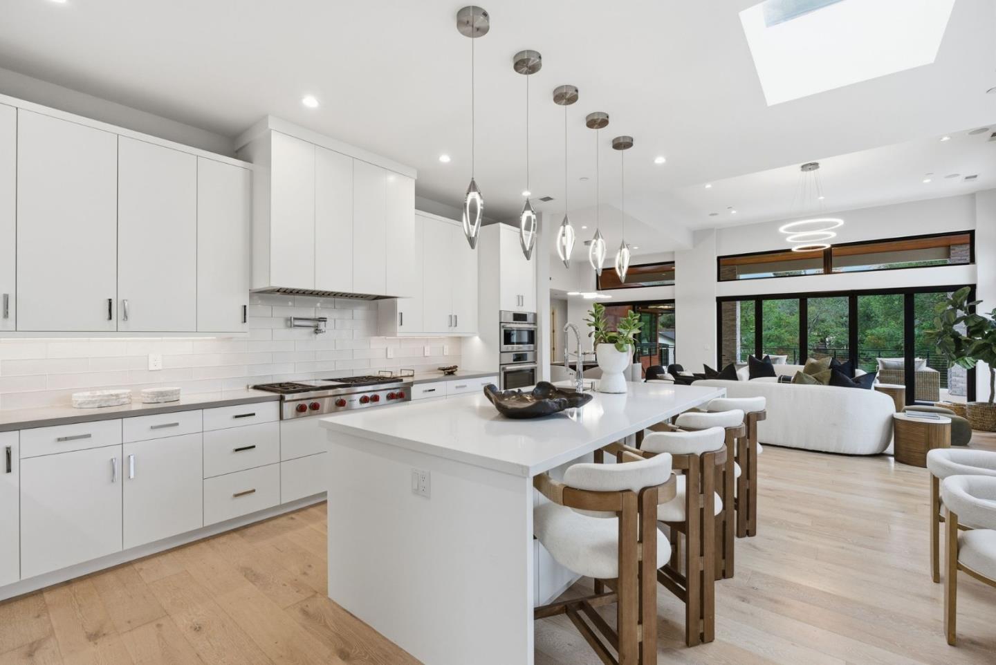 Detail Gallery Image 35 of 62 For 1669 Whitham Ave, Los Altos,  CA 94024 - 5 Beds | 5/1 Baths