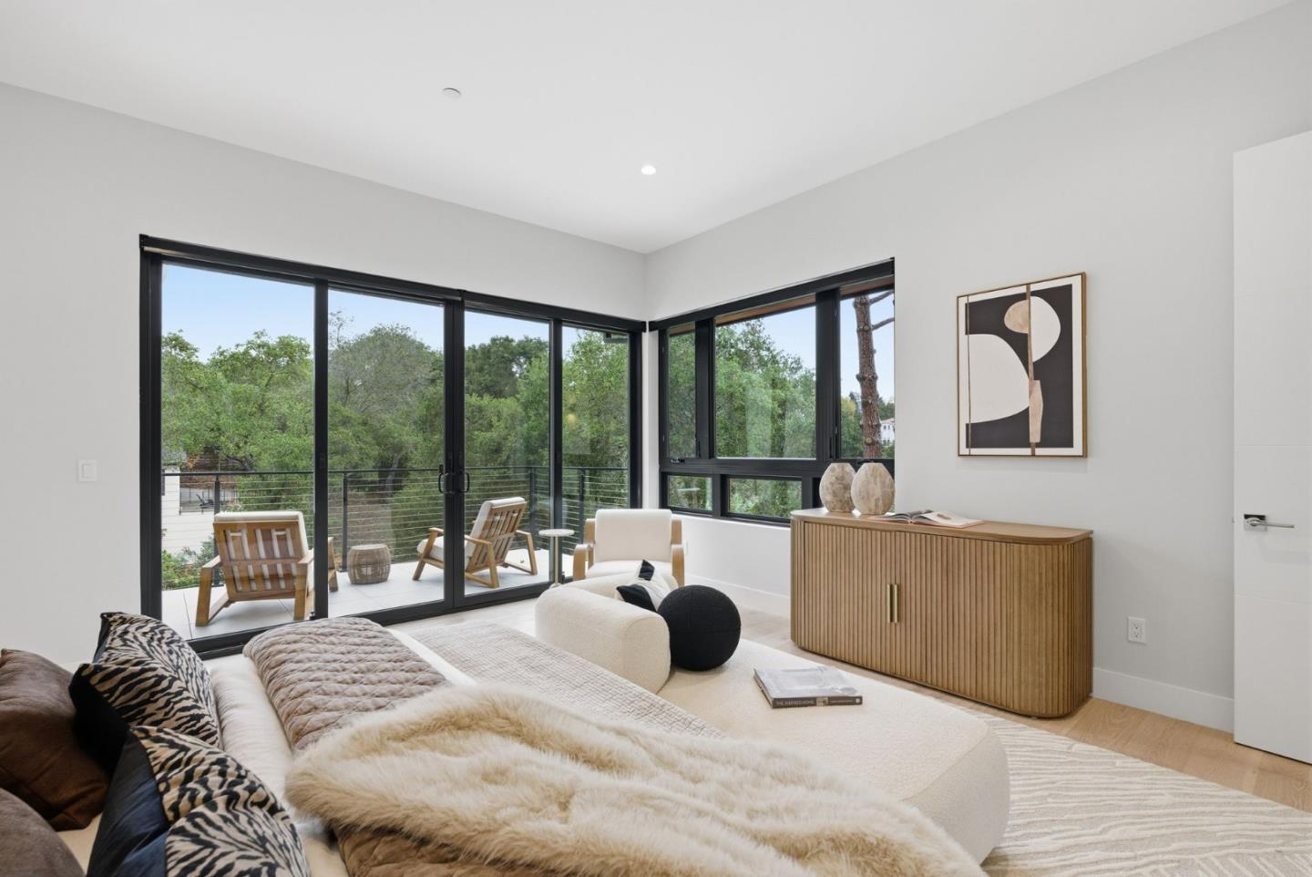 Detail Gallery Image 41 of 62 For 1669 Whitham Ave, Los Altos,  CA 94024 - 5 Beds | 5/1 Baths