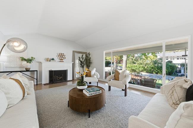 Detail Gallery Image 7 of 48 For 22 Pinecrest Ter, San Mateo,  CA 94402 - 4 Beds | 3 Baths