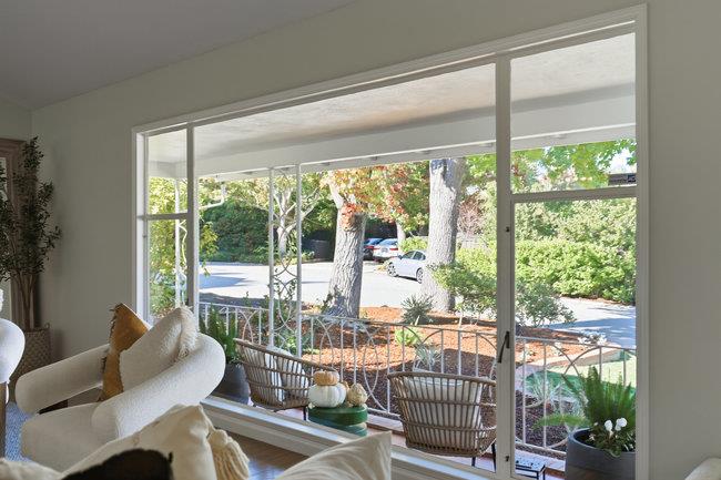 Detail Gallery Image 8 of 48 For 22 Pinecrest Ter, San Mateo,  CA 94402 - 4 Beds | 3 Baths