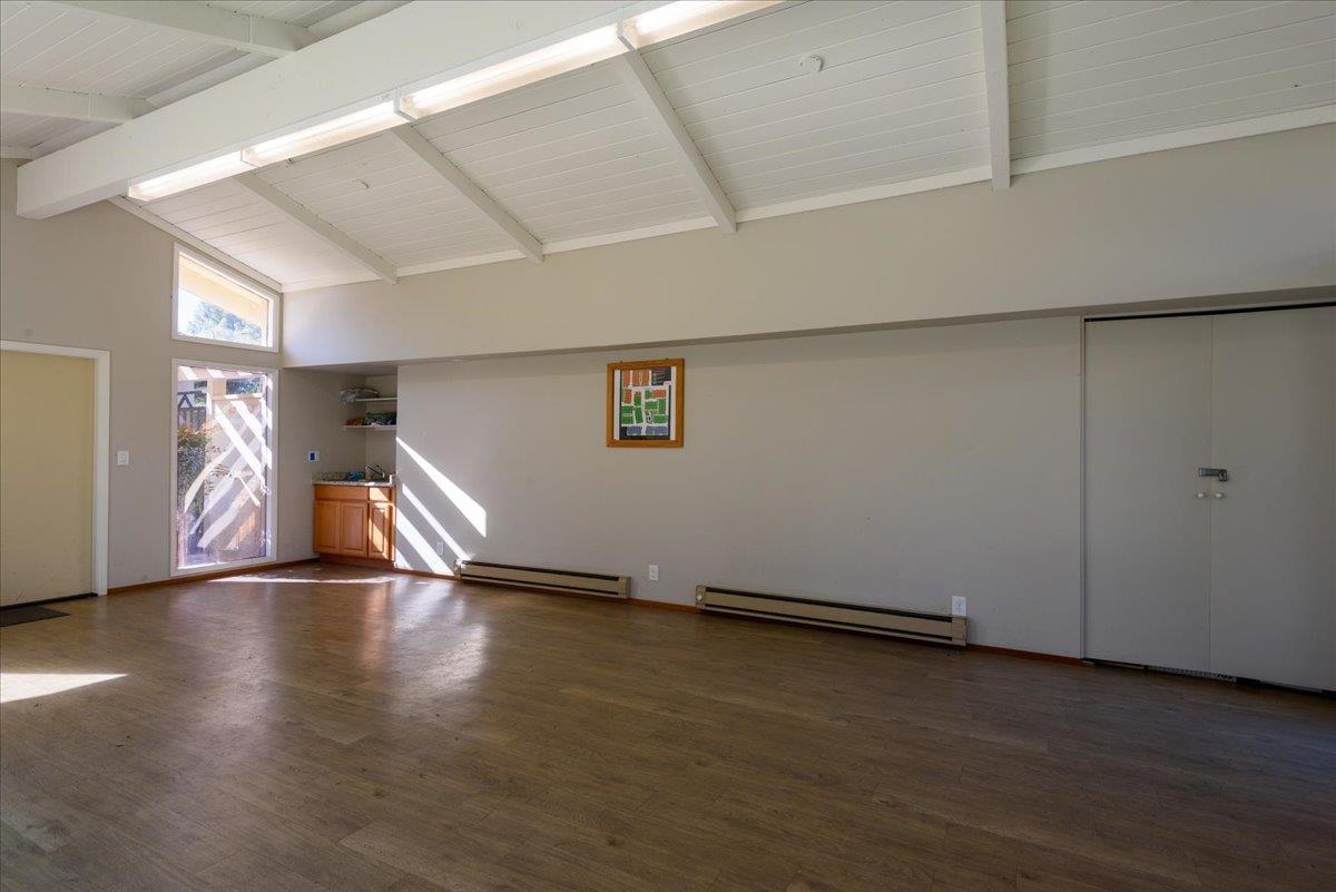 Detail Gallery Image 24 of 26 For 1296 Riesling Ter, Sunnyvale,  CA 94087 - 2 Beds | 1/1 Baths