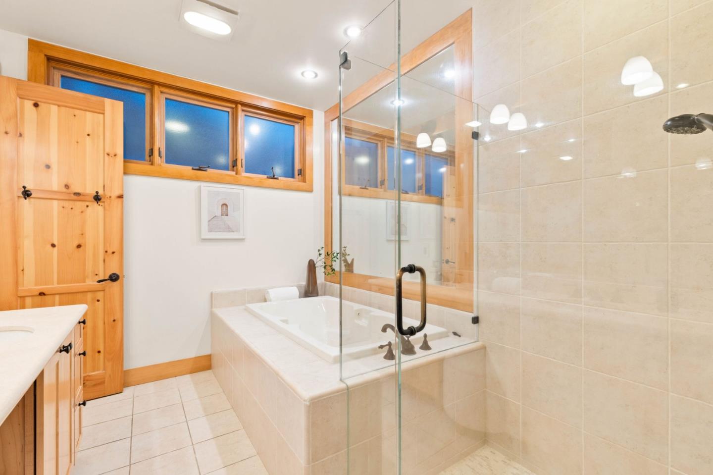 Detail Gallery Image 21 of 32 For 10 Winding Way, San Carlos,  CA 94070 - 4 Beds | 3 Baths