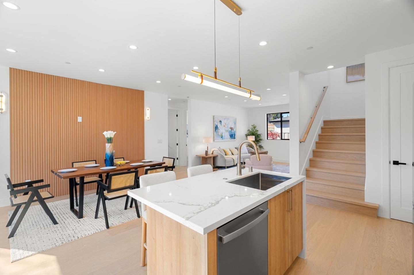 Detail Gallery Image 14 of 39 For 380 Lastreto Ave, Sunnyvale,  CA 94085 - 3 Beds | 2/1 Baths