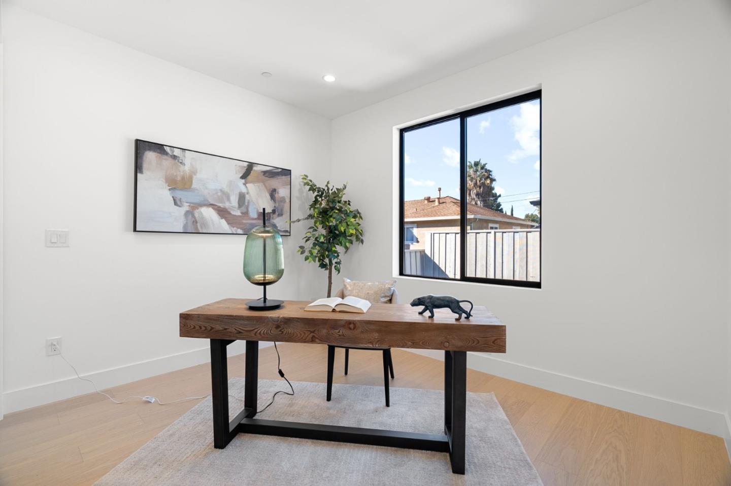 Detail Gallery Image 16 of 39 For 380 Lastreto Ave, Sunnyvale,  CA 94085 - 3 Beds | 2/1 Baths