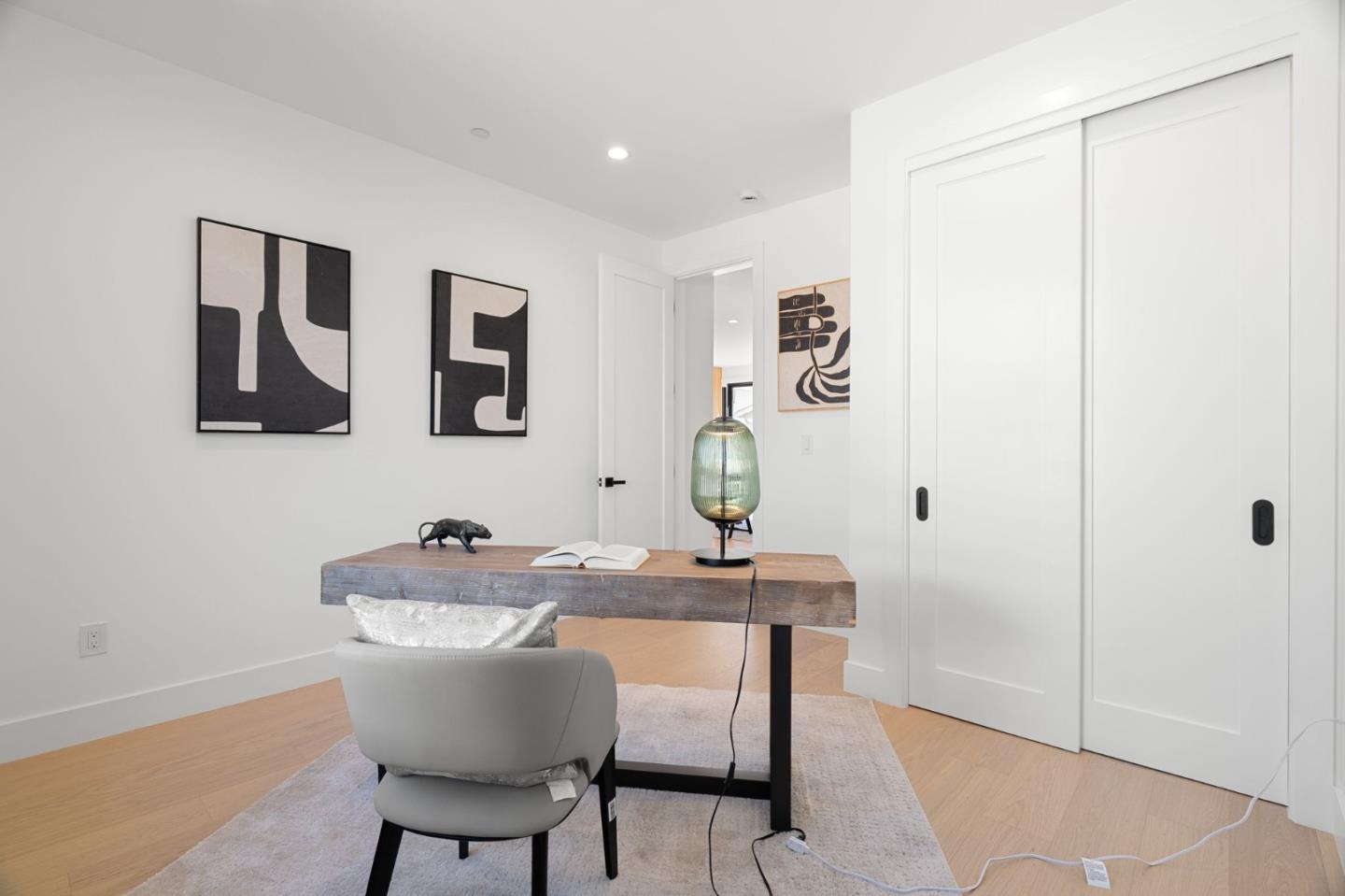 Detail Gallery Image 17 of 39 For 380 Lastreto Ave, Sunnyvale,  CA 94085 - 3 Beds | 2/1 Baths