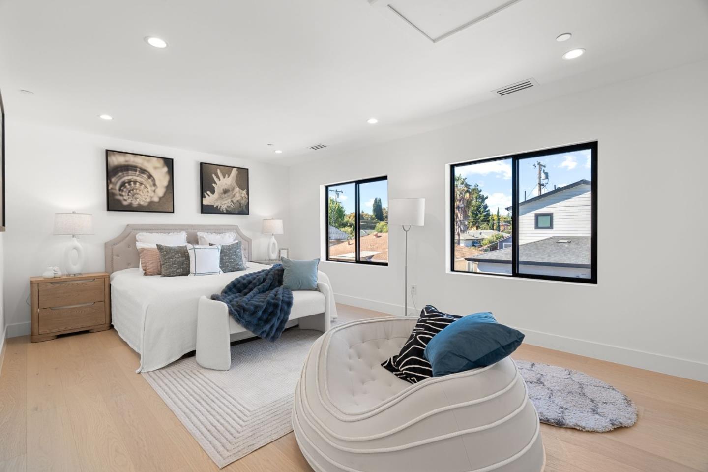 Detail Gallery Image 21 of 39 For 380 Lastreto Ave, Sunnyvale,  CA 94085 - 3 Beds | 2/1 Baths