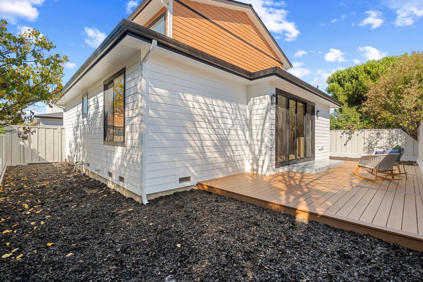 Detail Gallery Image 28 of 39 For 380 Lastreto Ave, Sunnyvale,  CA 94085 - 3 Beds | 2/1 Baths