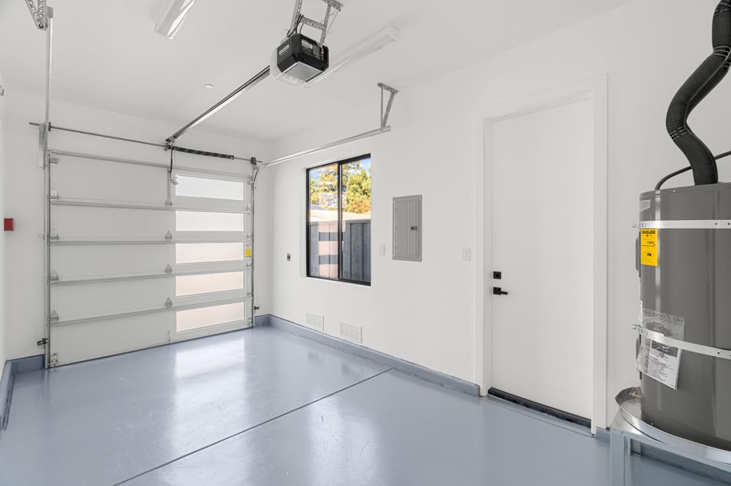 Detail Gallery Image 31 of 39 For 380 Lastreto Ave, Sunnyvale,  CA 94085 - 3 Beds | 2/1 Baths