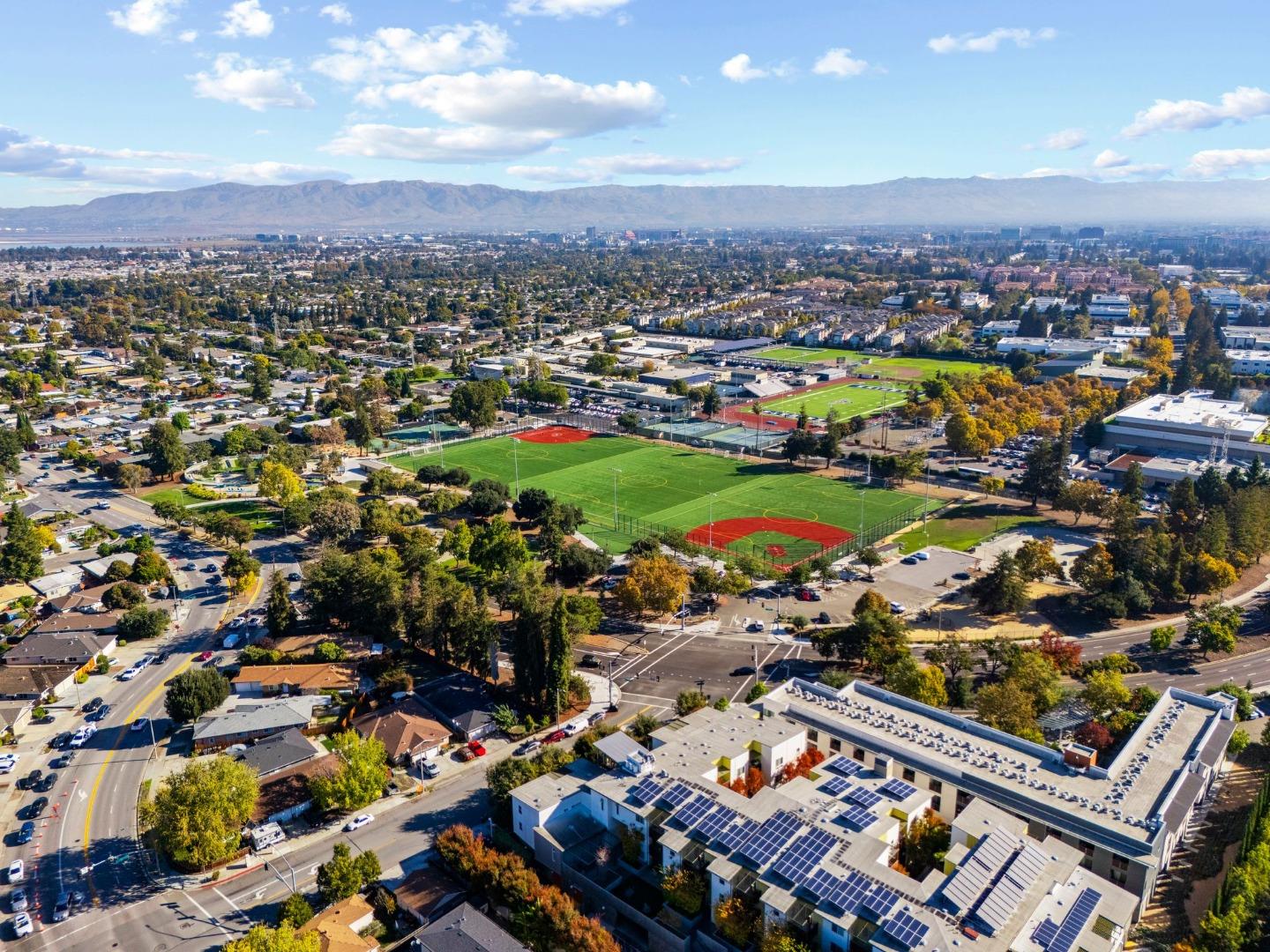 Detail Gallery Image 35 of 39 For 380 Lastreto Ave, Sunnyvale,  CA 94085 - 3 Beds | 2/1 Baths