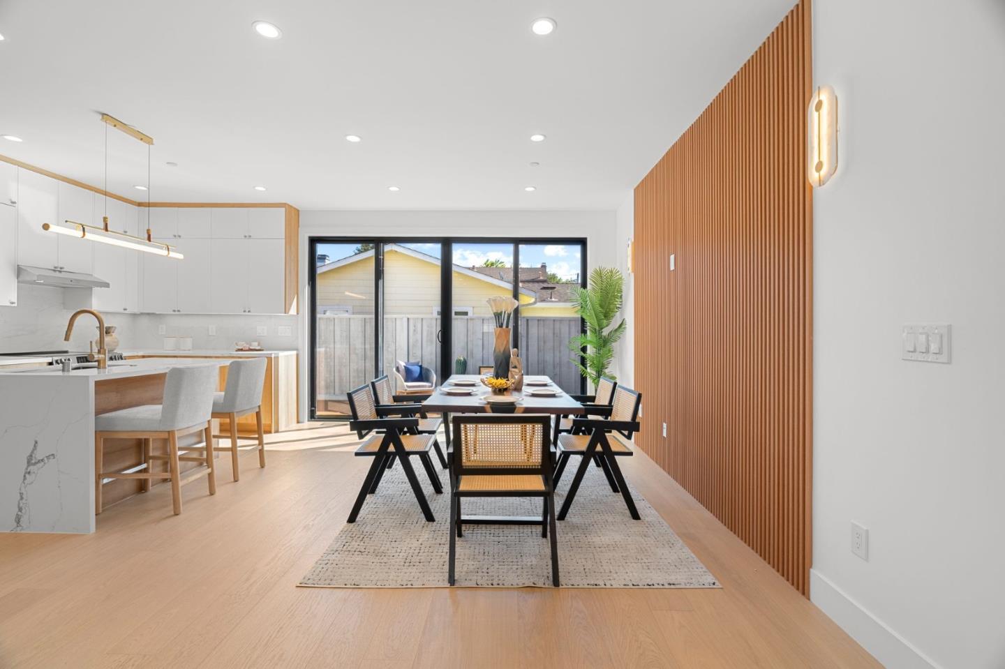 Detail Gallery Image 6 of 39 For 380 Lastreto Ave, Sunnyvale,  CA 94085 - 3 Beds | 2/1 Baths